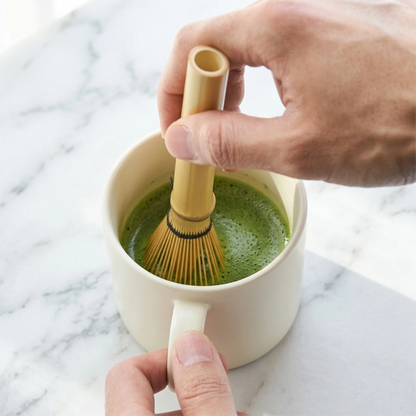 Lys matcha-visp (Chasen) med langt håndtak – For kopper